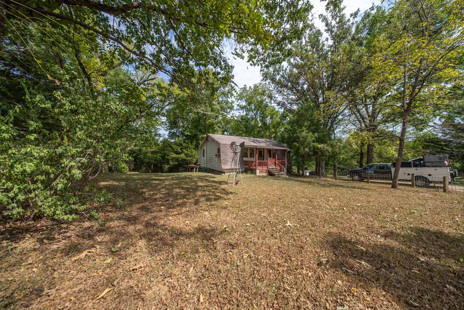 Country Home on 40 Acres for Sale in the Ozarks | Willow Springs, Missouri