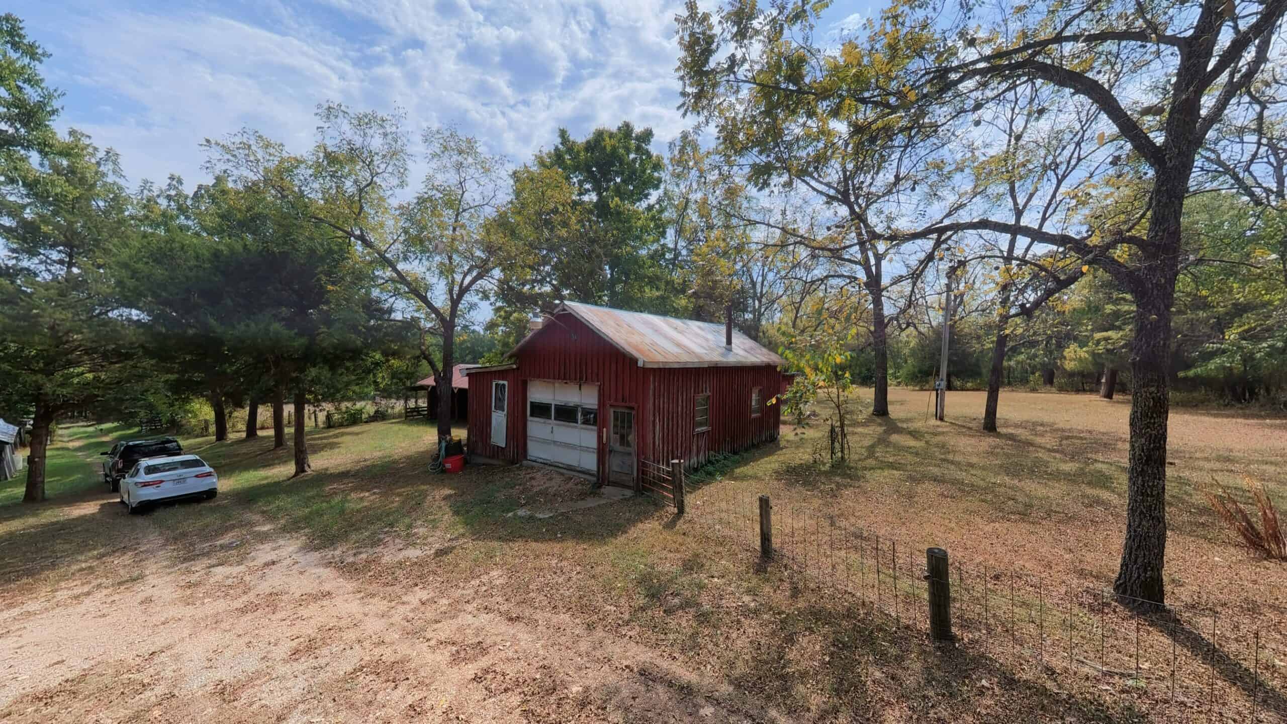 Country Home on 40 Acres for Sale in the Ozarks | Willow Springs, Missouri
