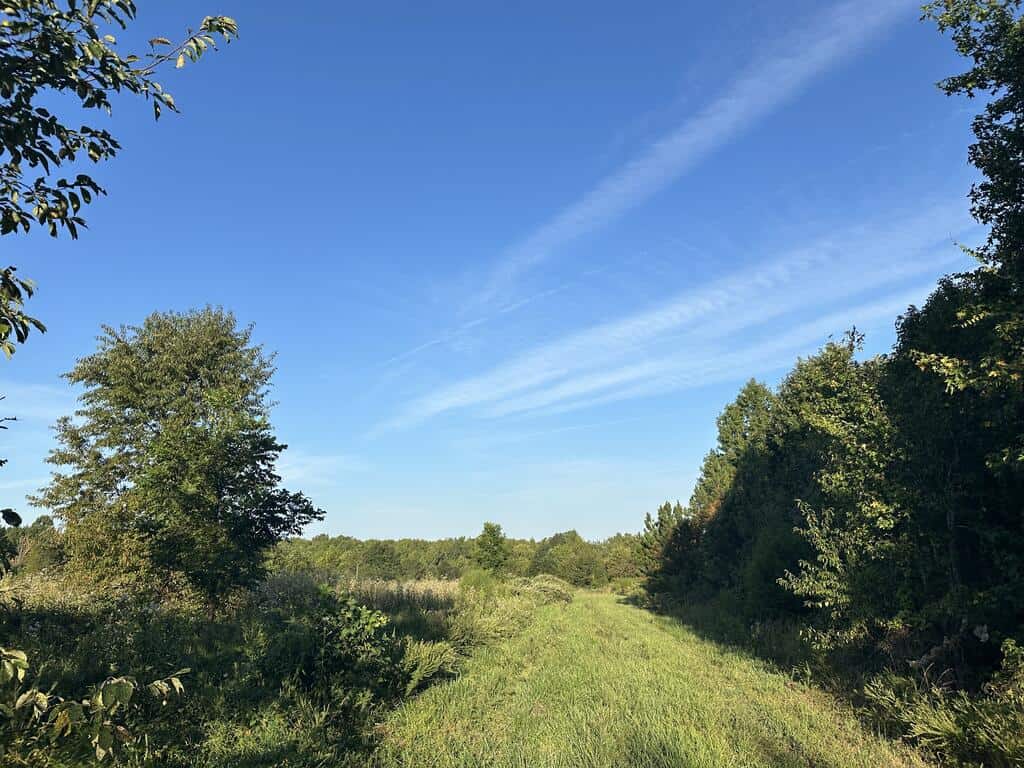 Recreation Rendezvous: 105 Acres of Outdoor Paradise