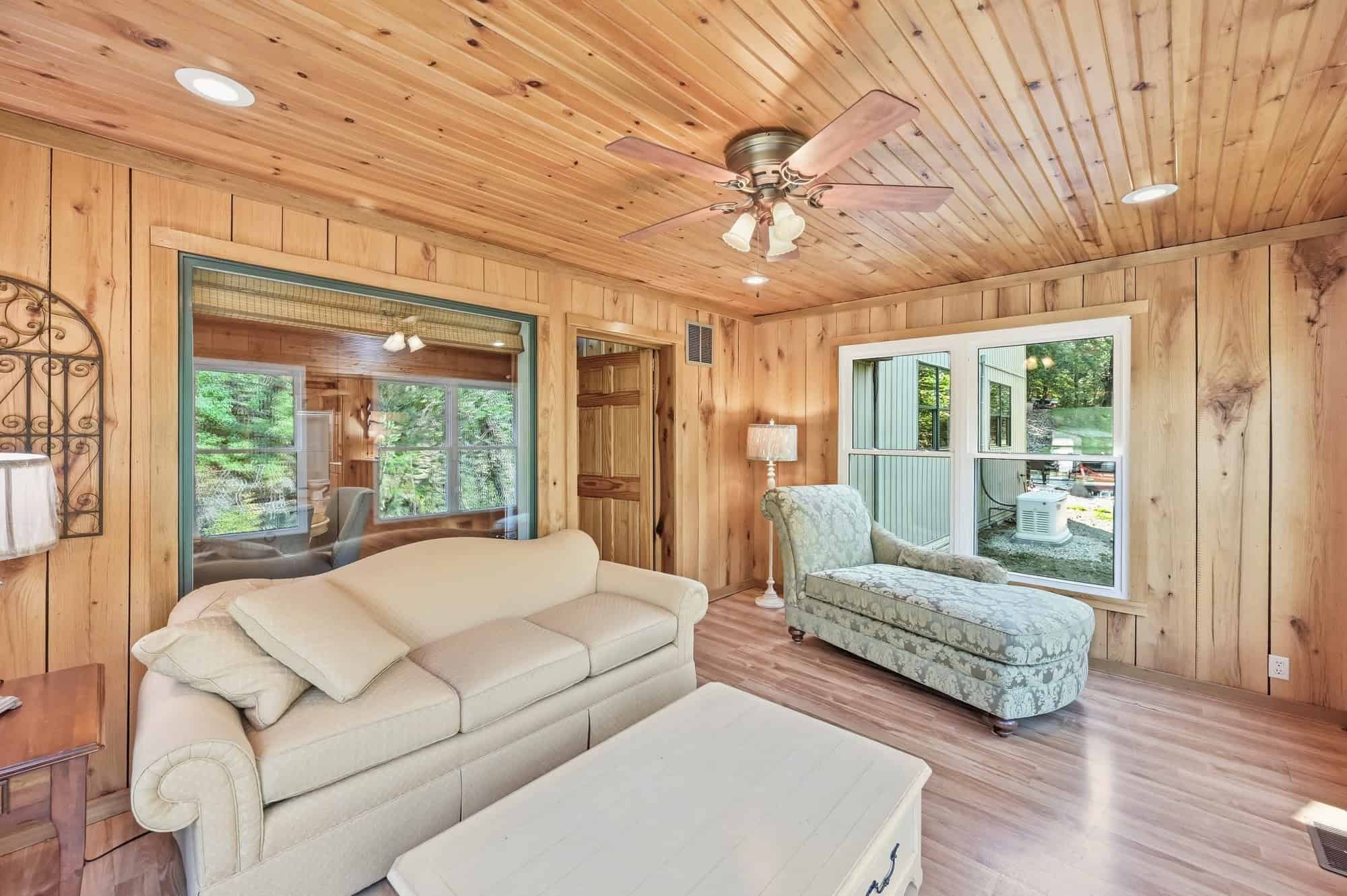 LUXURY SOUTHERN INDIANA ESTATE ON 71 ACRES WITH PRIVATE LAKE