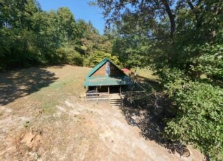 70 Acres & Hunting Cabin For Sale | The Missouri Ozarks