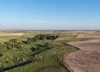 Large Acreage – Chase County Farm, Hunt and Build