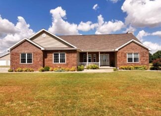 672 SW 15TH RD, LIBERAL, MO, 64762