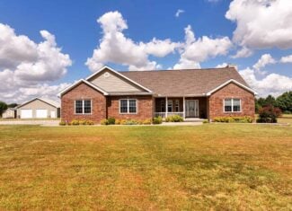 672 SW 15TH RD, LIBERAL, MO, 64762