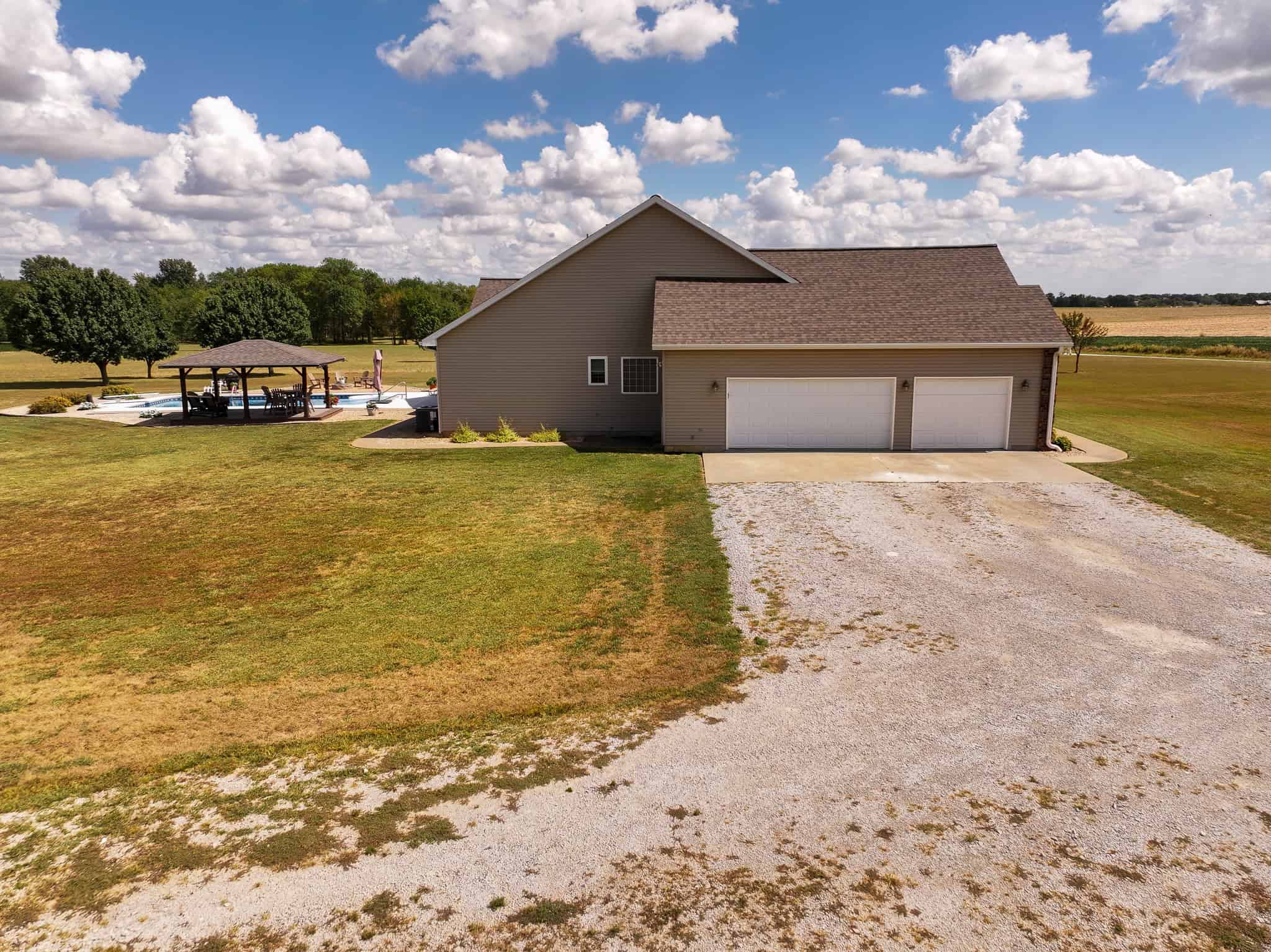 672 SW 15TH RD, LIBERAL, MO, 64762