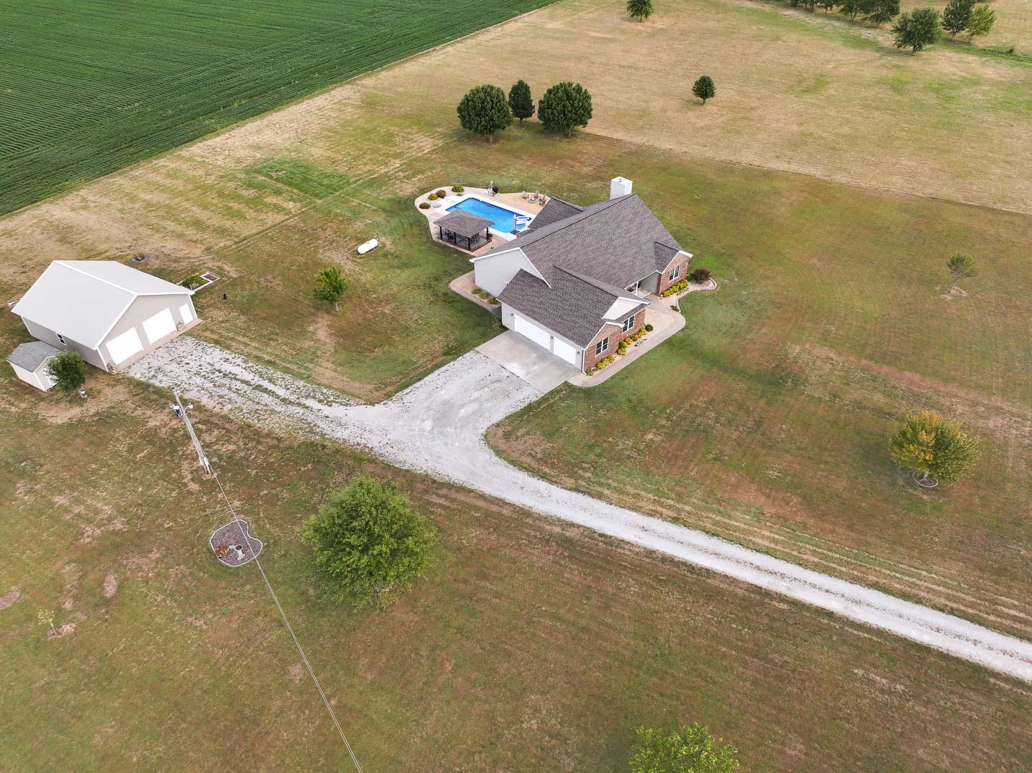 672 SW 15TH RD, LIBERAL, MO, 64762