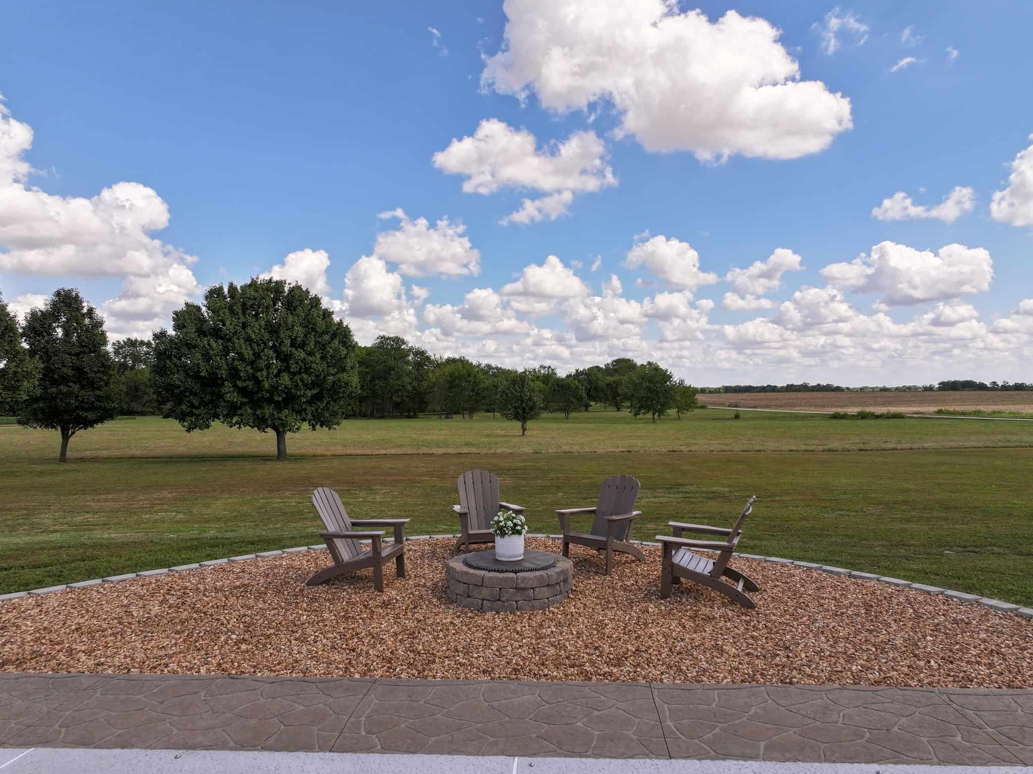 672 SW 15TH RD, LIBERAL, MO, 64762