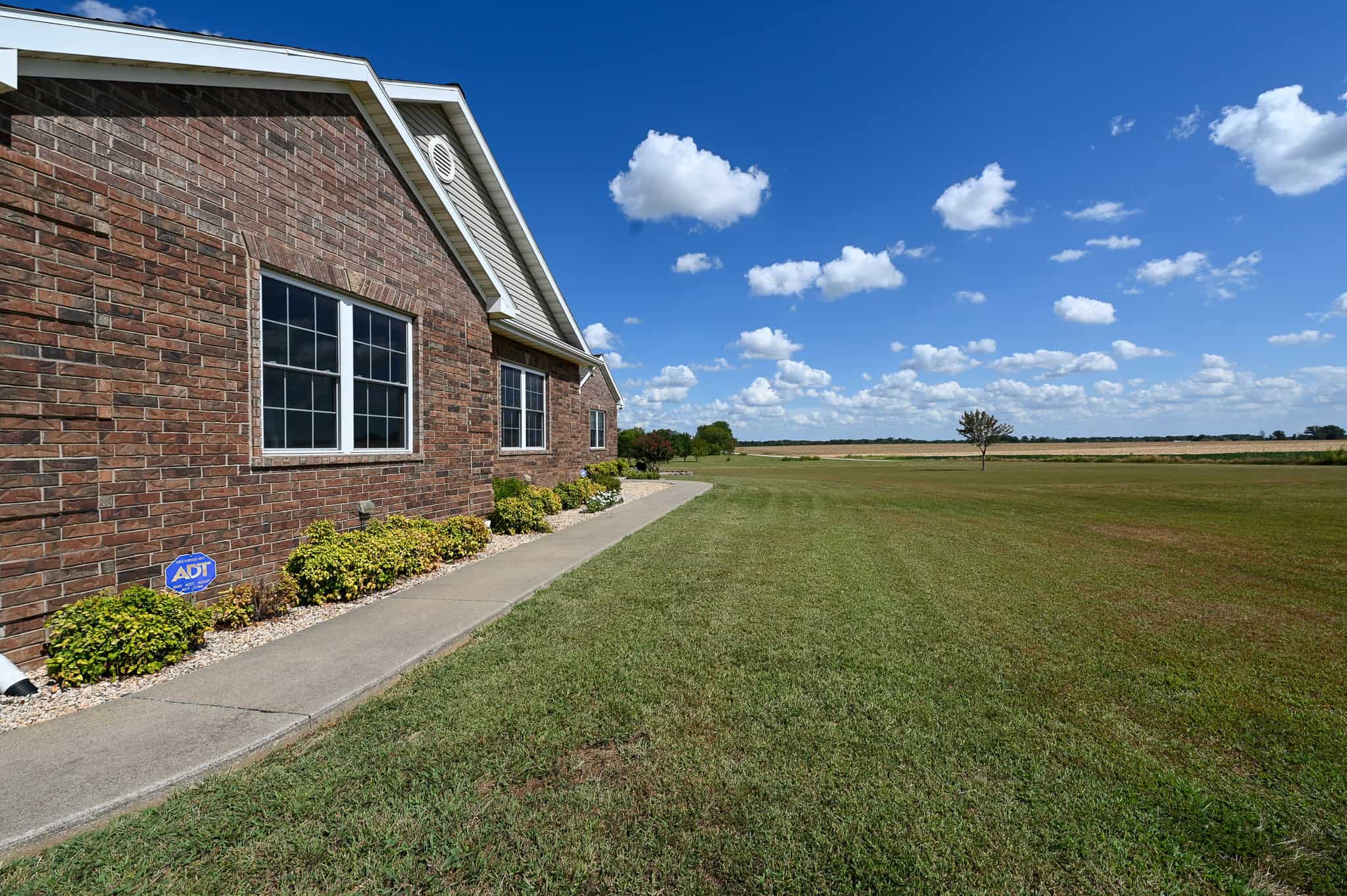 672 SW 15TH RD, LIBERAL, MO, 64762