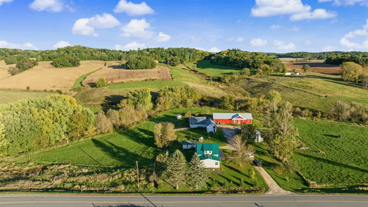 Wisconsin Country Farmstead & Artisan Creamery | Osseo, WI