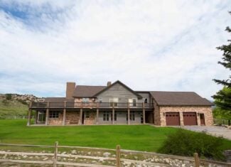 171.72 ± Acre Luxury Ranch & Home for Sale in Salida, Colorado