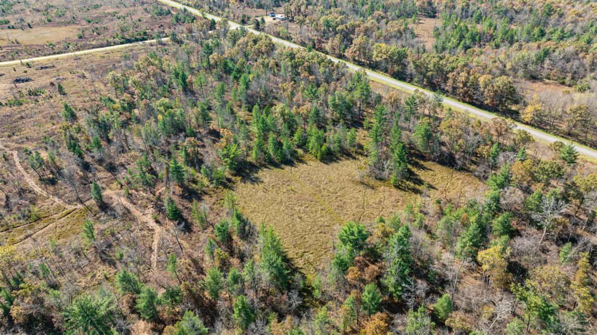 28± Acre Hunting Property with Cabin | Monroe County, Wisconsin