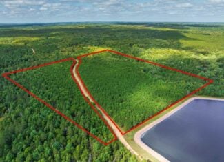 40± acres of timbered recreational land Augusta WI
