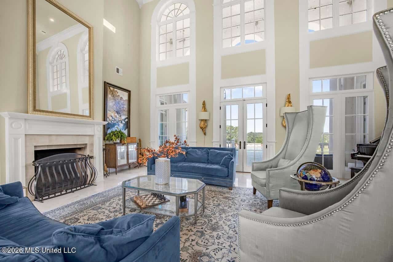 52± Acre Luxury Country Estate in Magnolia, MS