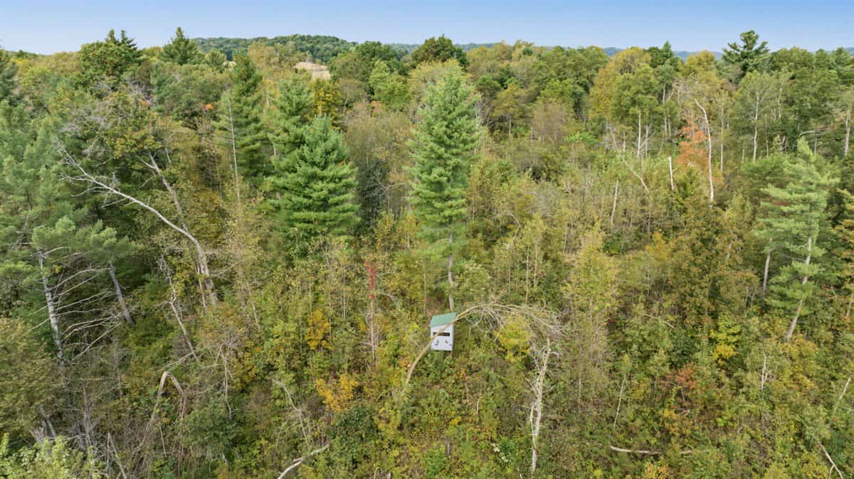 Turnkey 28± Acre Hunting Property Near Melrose, Wisconsin
