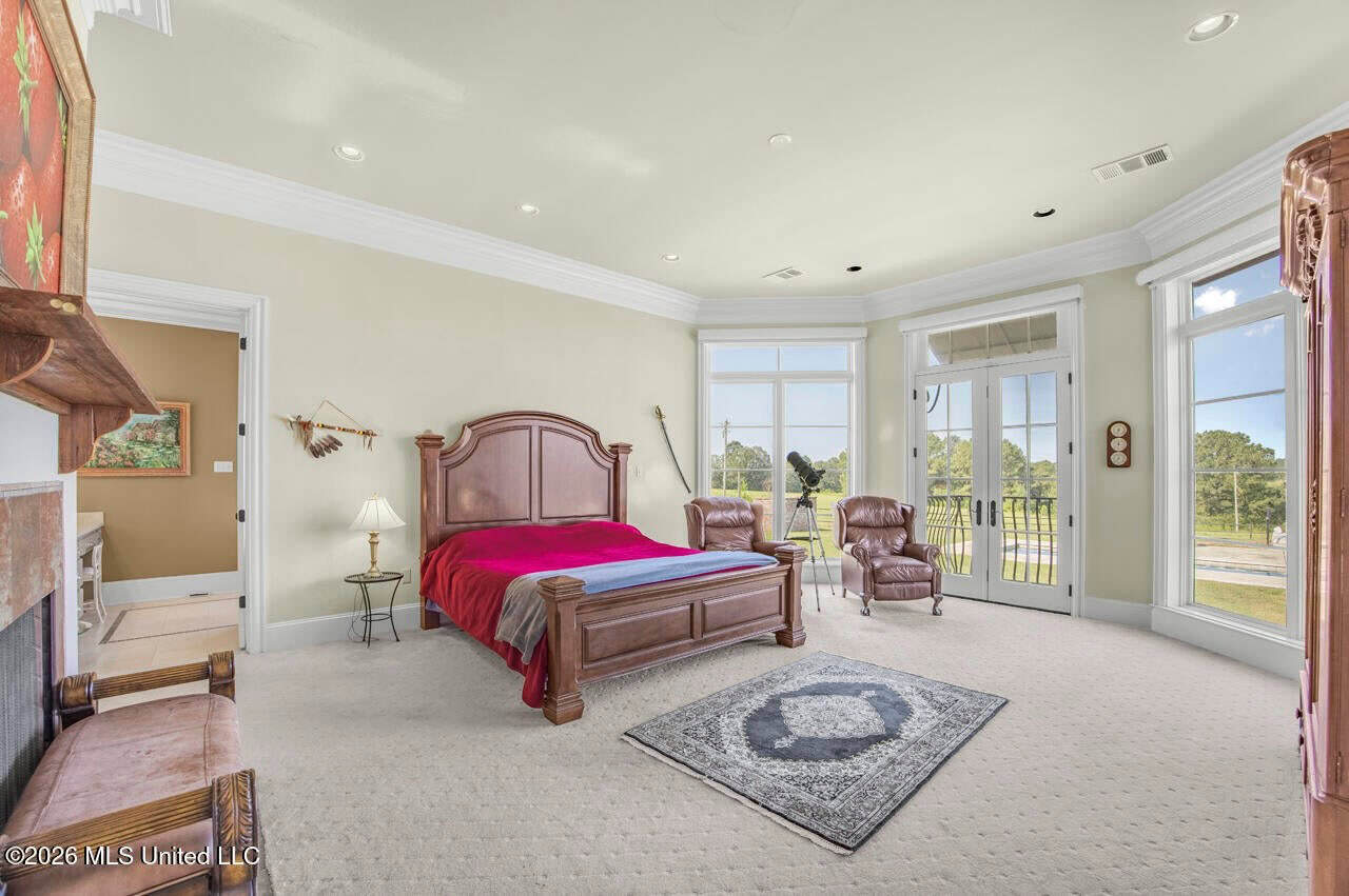 52± Acre Luxury Country Estate in Magnolia, MS