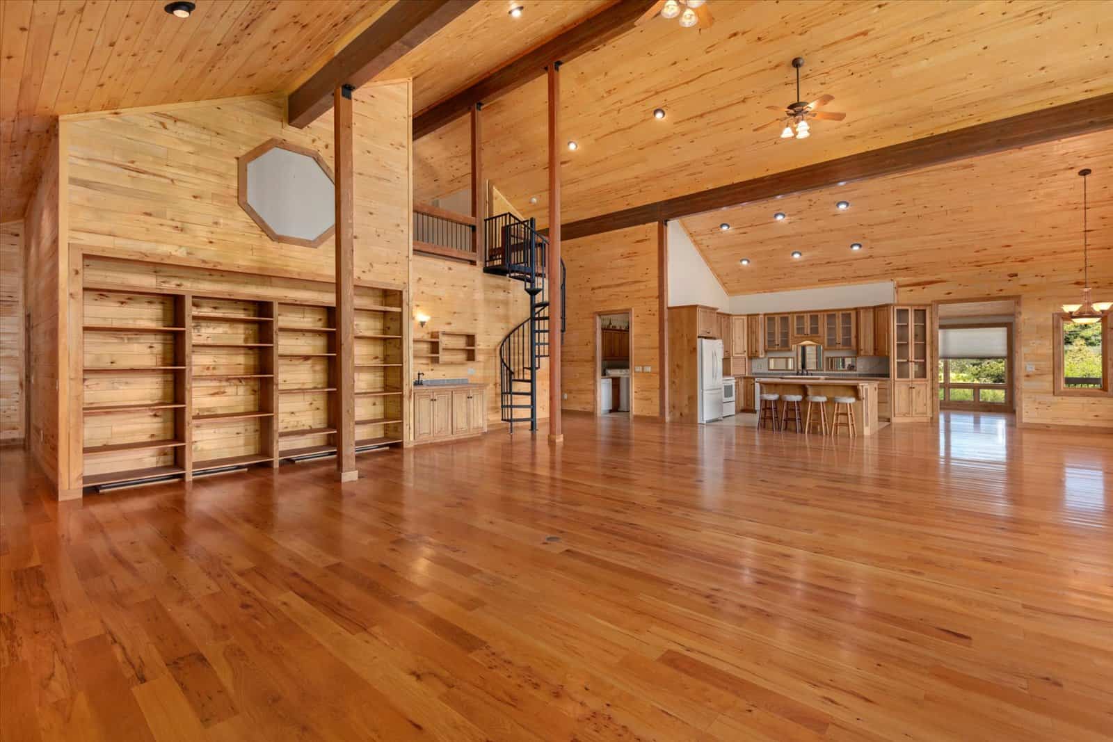 44 ± Acre Luxury Mountain Home for Sale Near Cotopaxi, CO