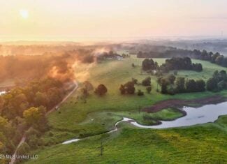 52± Acre Luxury Country Estate in Magnolia, MS