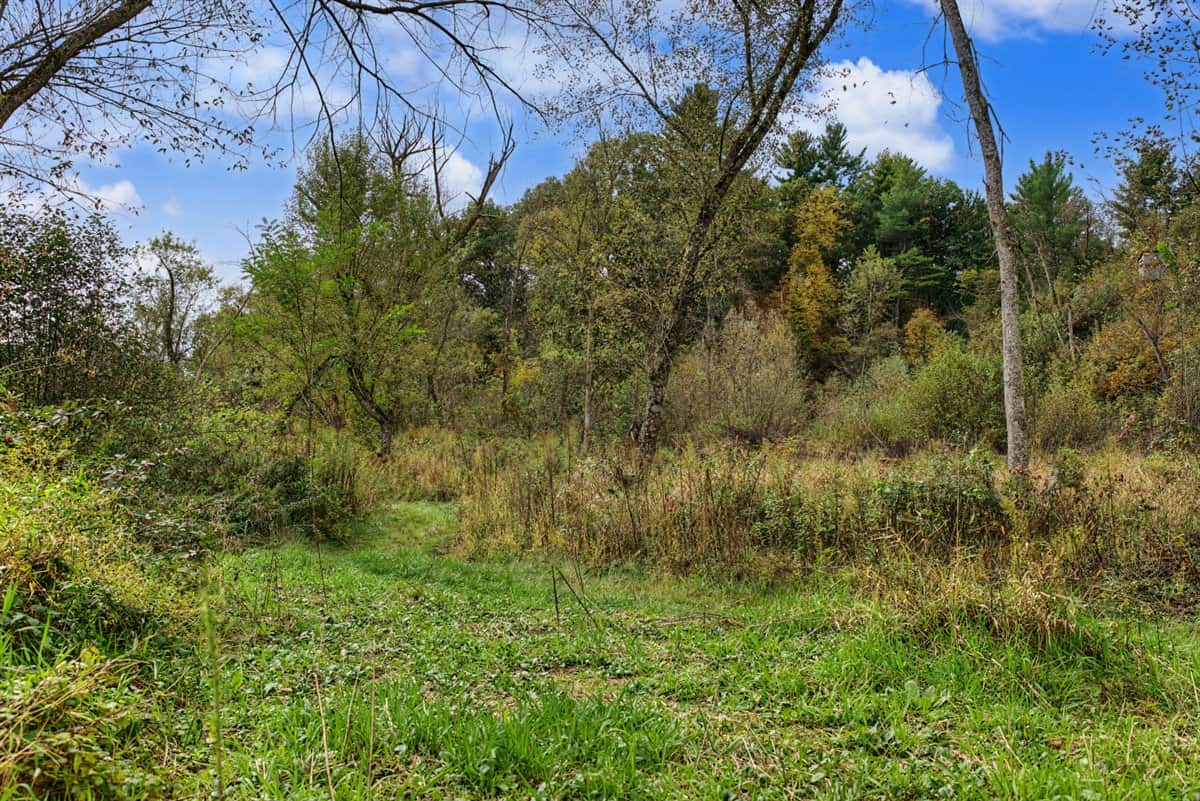 Turnkey 28± Acre Hunting Property Near Melrose, Wisconsin