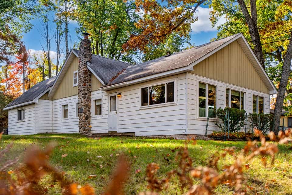 Charming Vintage Home on Canada Creek Ranch – 5.5 Lots Atlanta MI