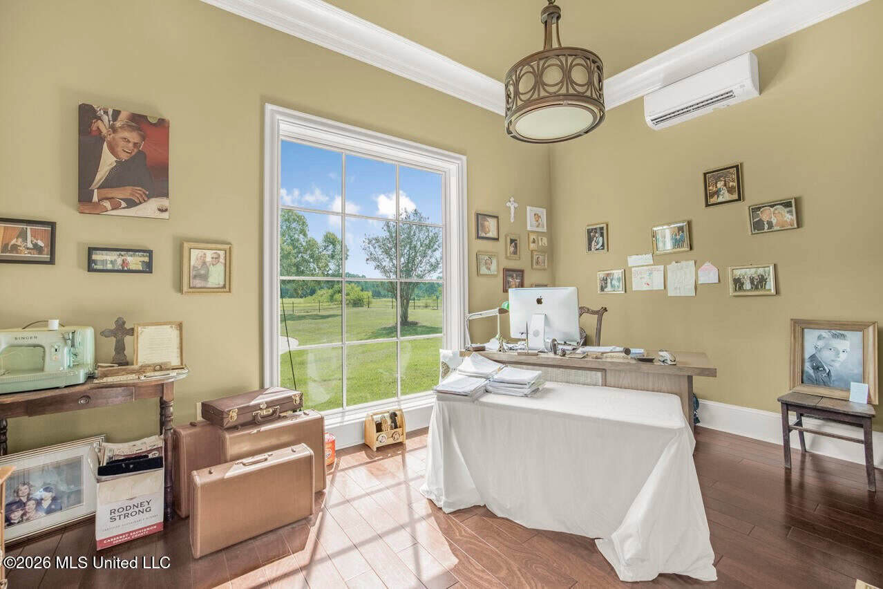 52± Acre Luxury Country Estate in Magnolia, MS