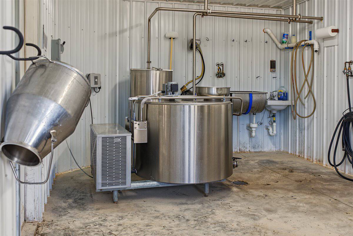 Wisconsin Country Farmstead & Artisan Creamery | Osseo, WI