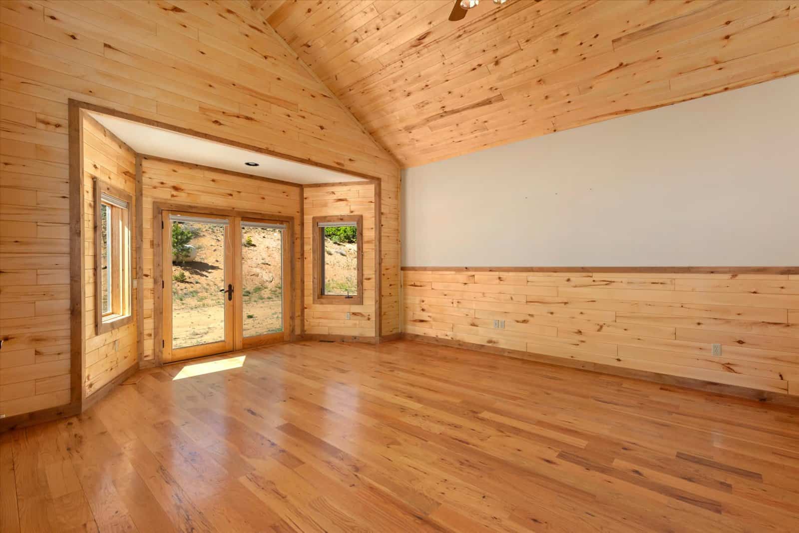 44 ± Acre Luxury Mountain Home for Sale Near Cotopaxi, CO