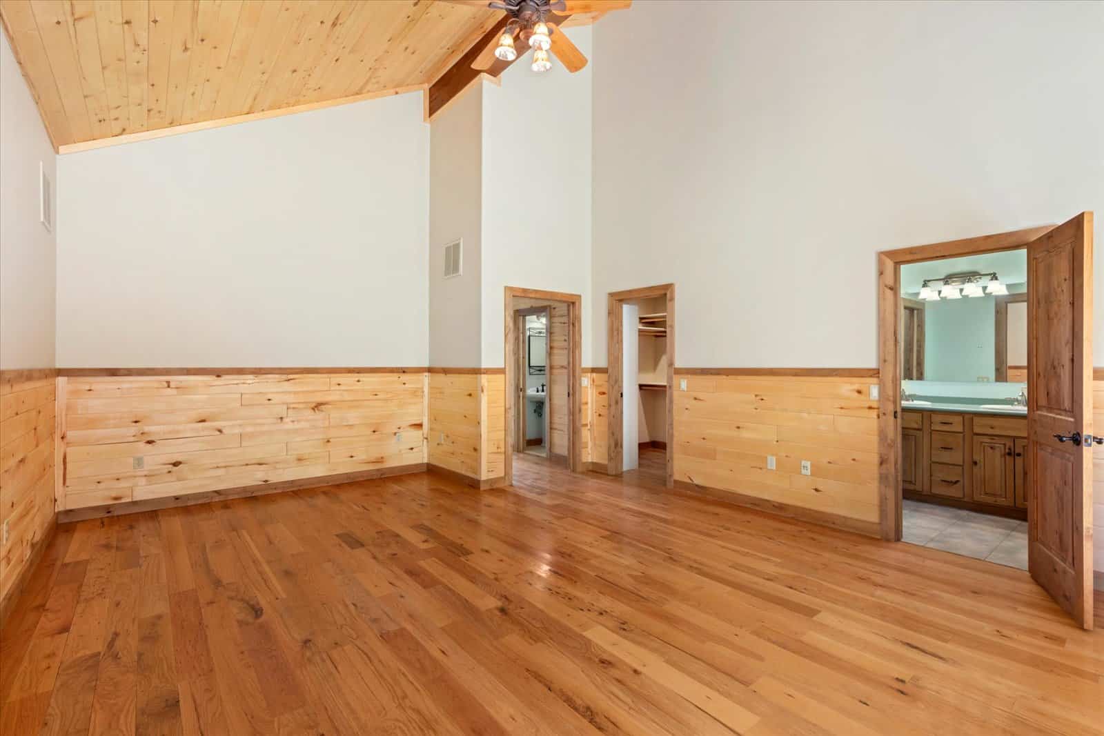 44 ± Acre Luxury Mountain Home for Sale Near Cotopaxi, CO
