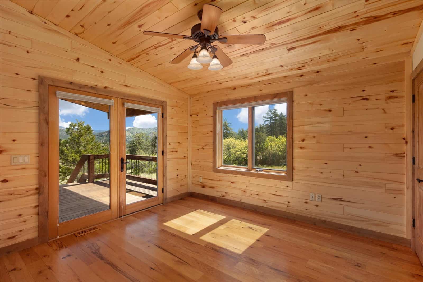44 ± Acre Luxury Mountain Home for Sale Near Cotopaxi, CO