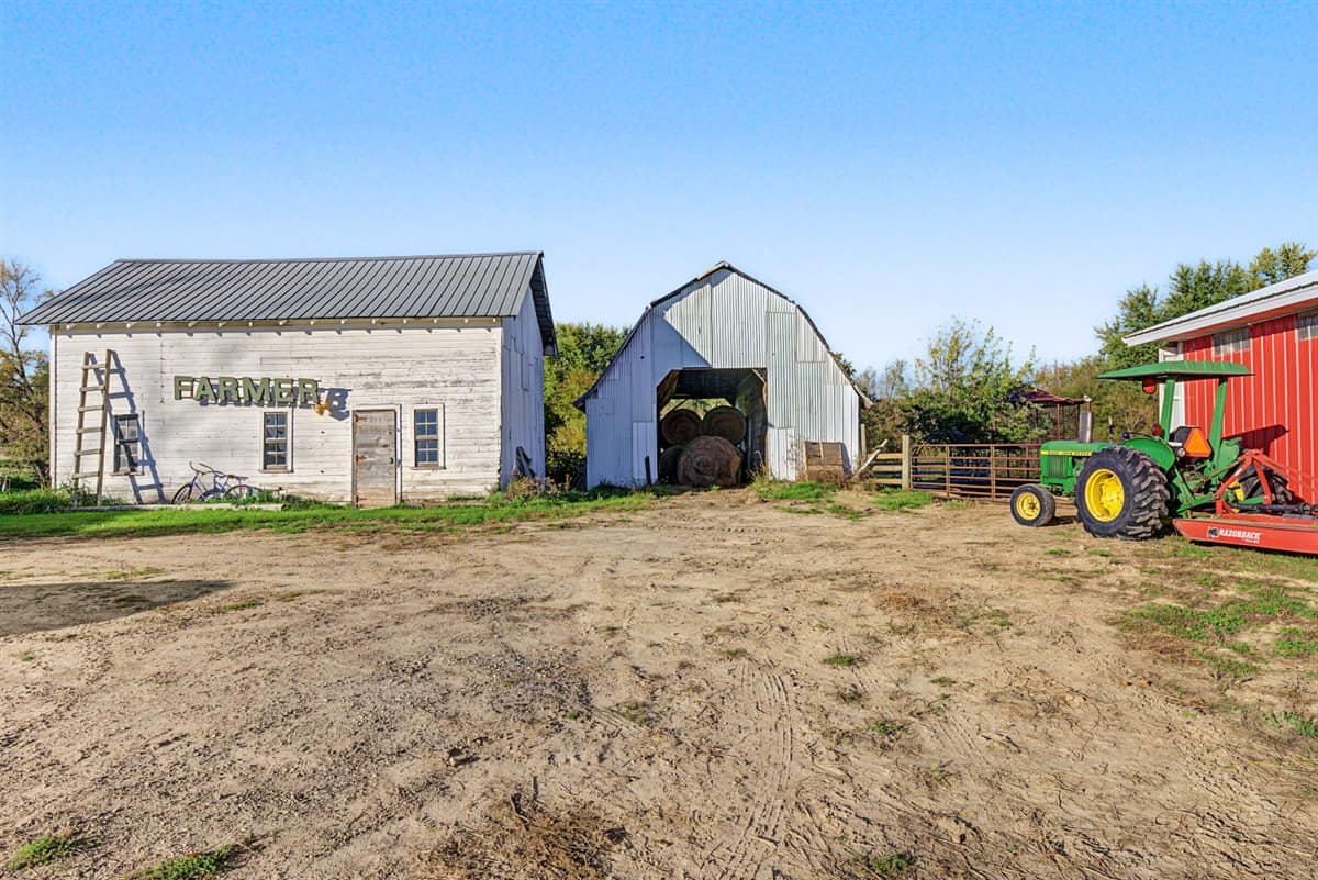 Wisconsin Country Farmstead & Artisan Creamery | Osseo, WI