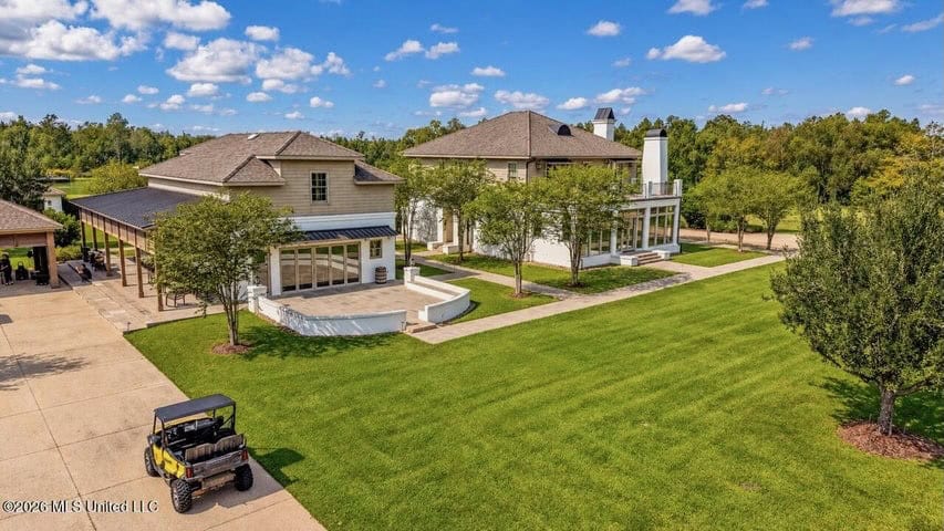 1979± Acre Hunting Plantation in White Castle, LA