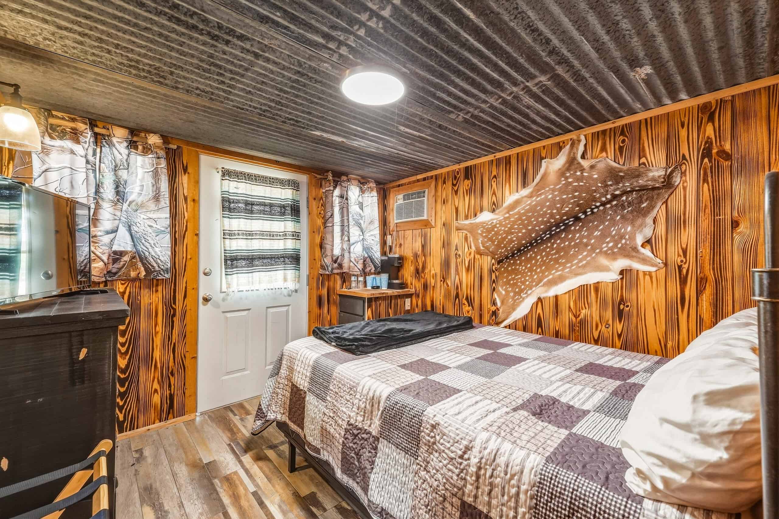 Dunbar Draw Ranch-First-Class Improvements, Exceptional Wildlife