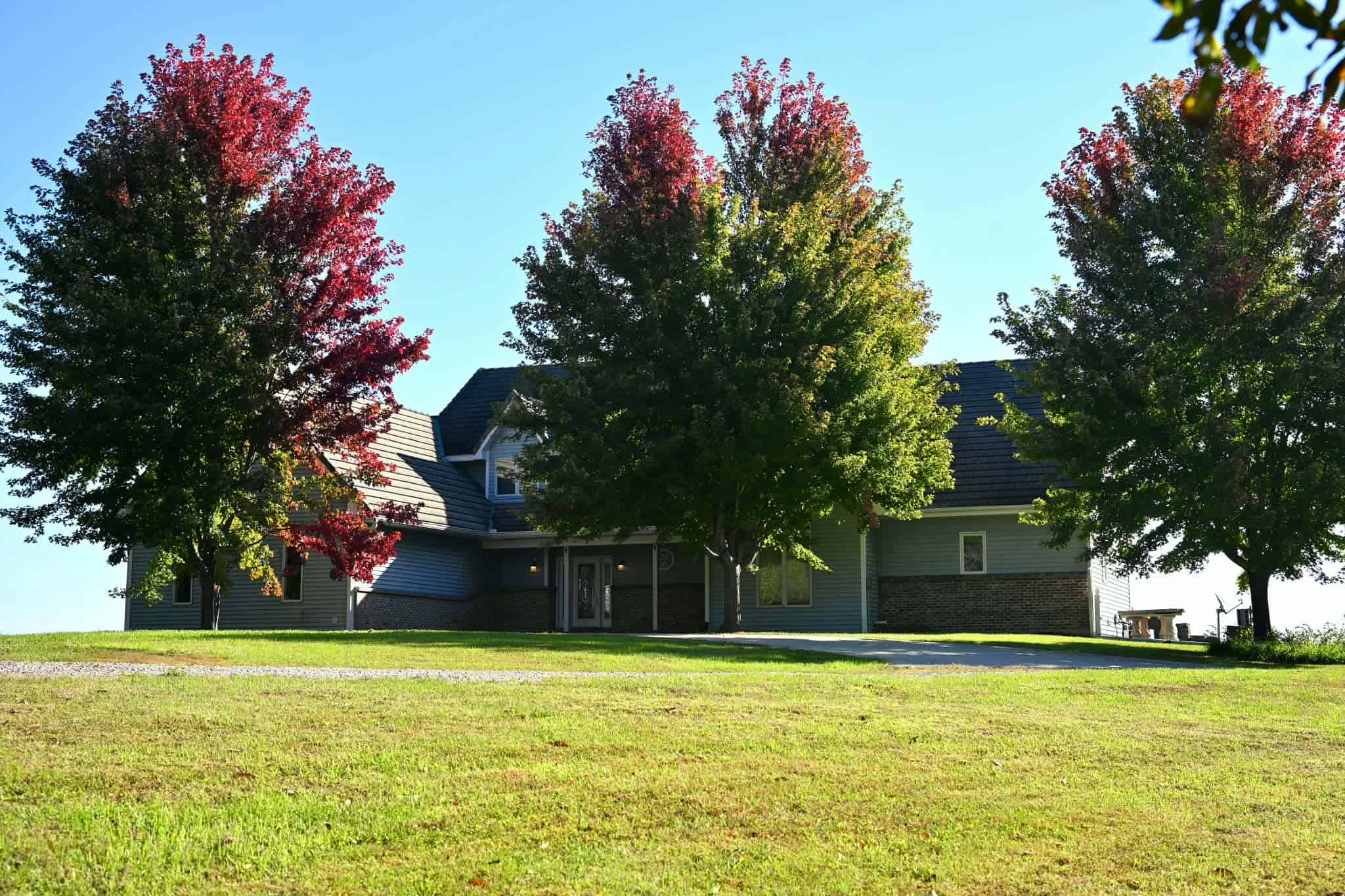 250-Acre Premier Hunting Farm with Weldon River Frontage & 6,152+ Sq Ft Home – Mercer County, MO