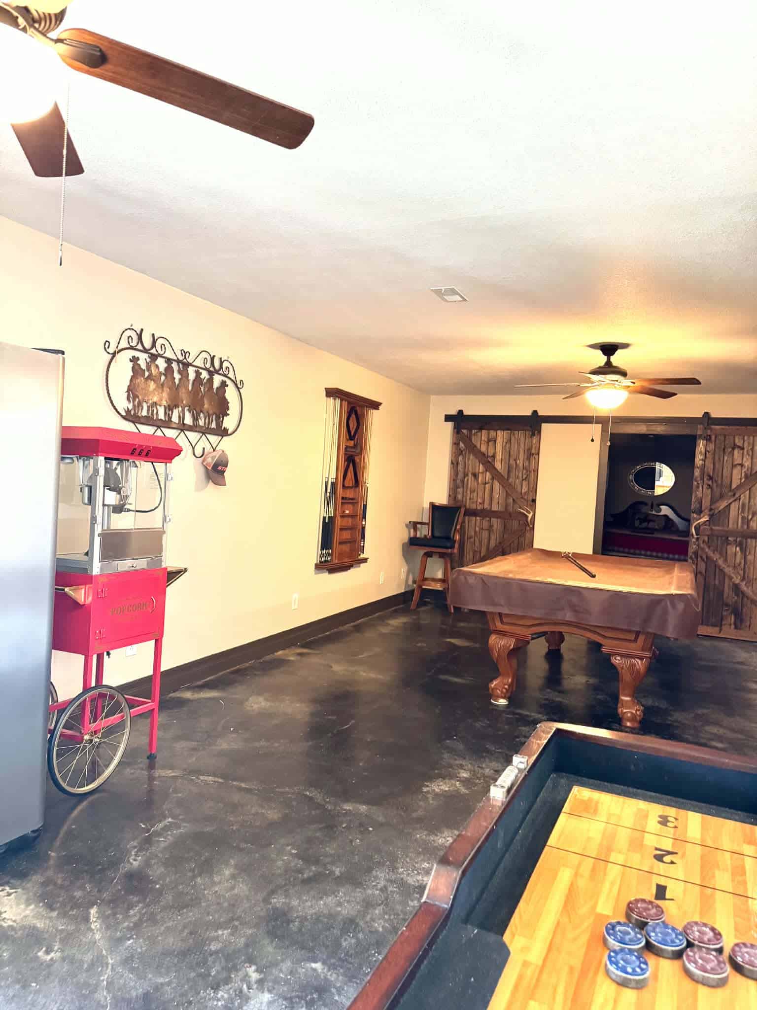 250-Acre Premier Hunting Farm with Weldon River Frontage & 6,152+ Sq Ft Home – Mercer County, MO