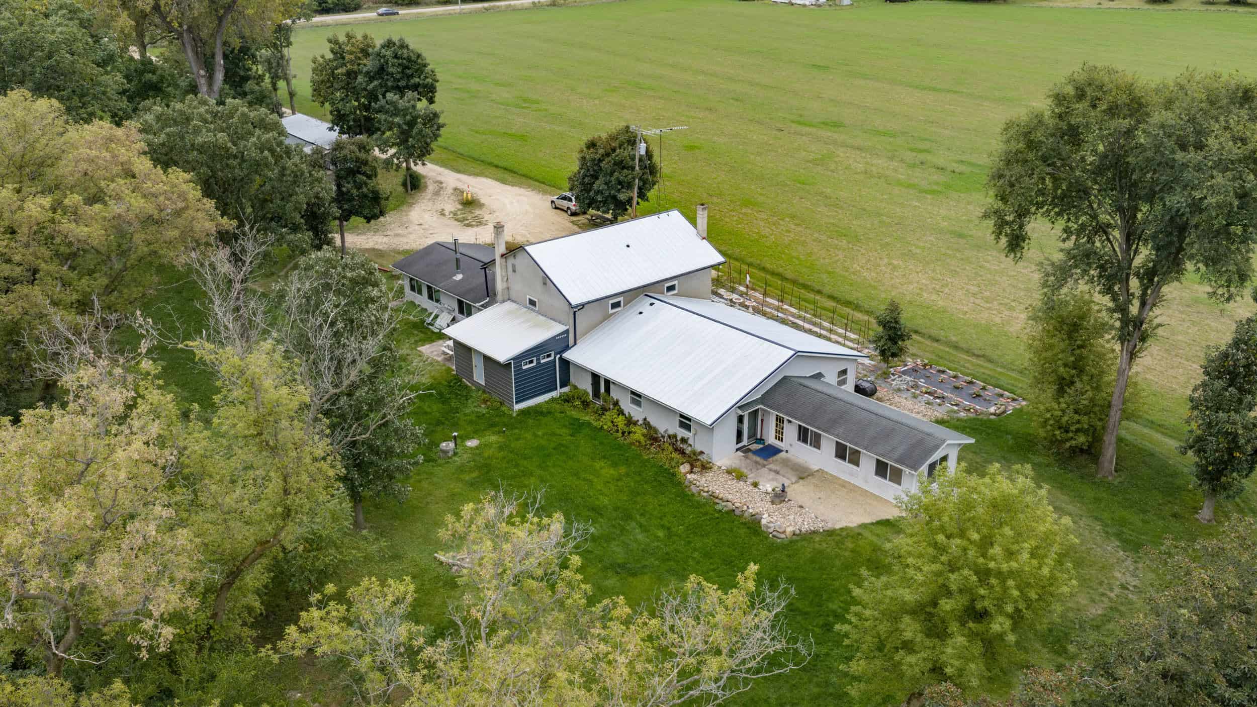 Columbia County 9 Bedroom Farmette on 19.5 Acres