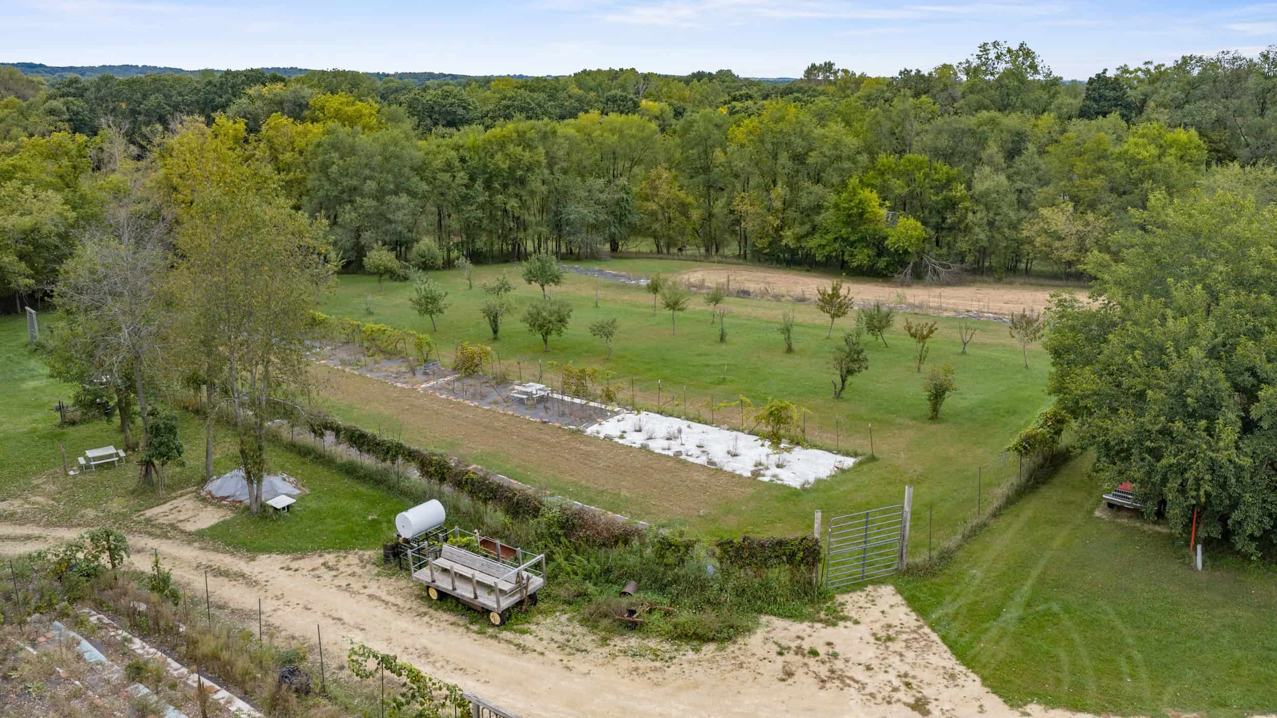 Columbia County 9 Bedroom Farmette on 19.5 Acres