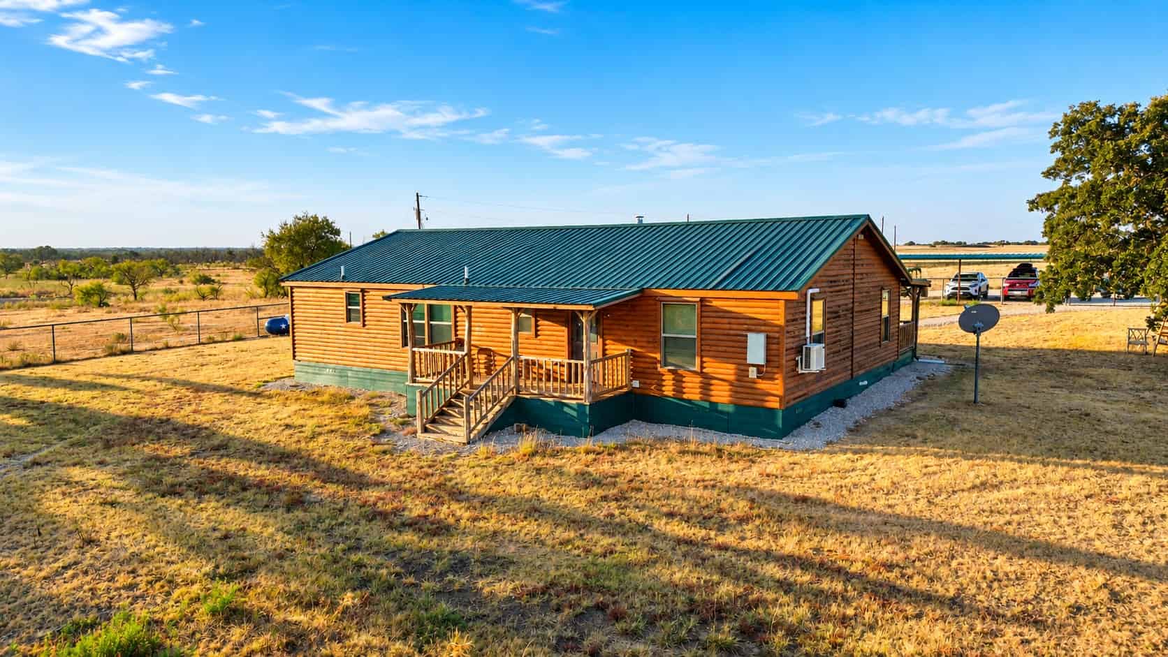 26 ac with Log Home in Jack County TX