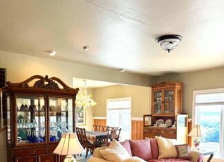 250-Acre Premier Hunting Farm with Weldon River Frontage & 6,152+ Sq Ft Home – Mercer County, MO