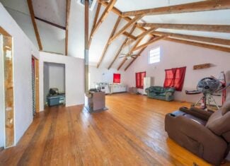Private Hunting Retreat with Cabin on 39 Acres | Calico Rock, Arkansas
