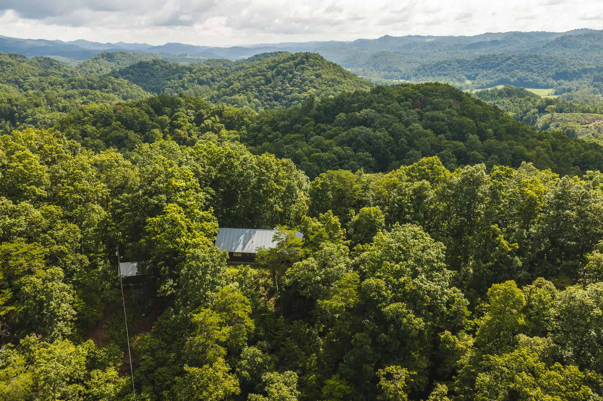 Private Retreat and Cabin for Sale in Scott Co