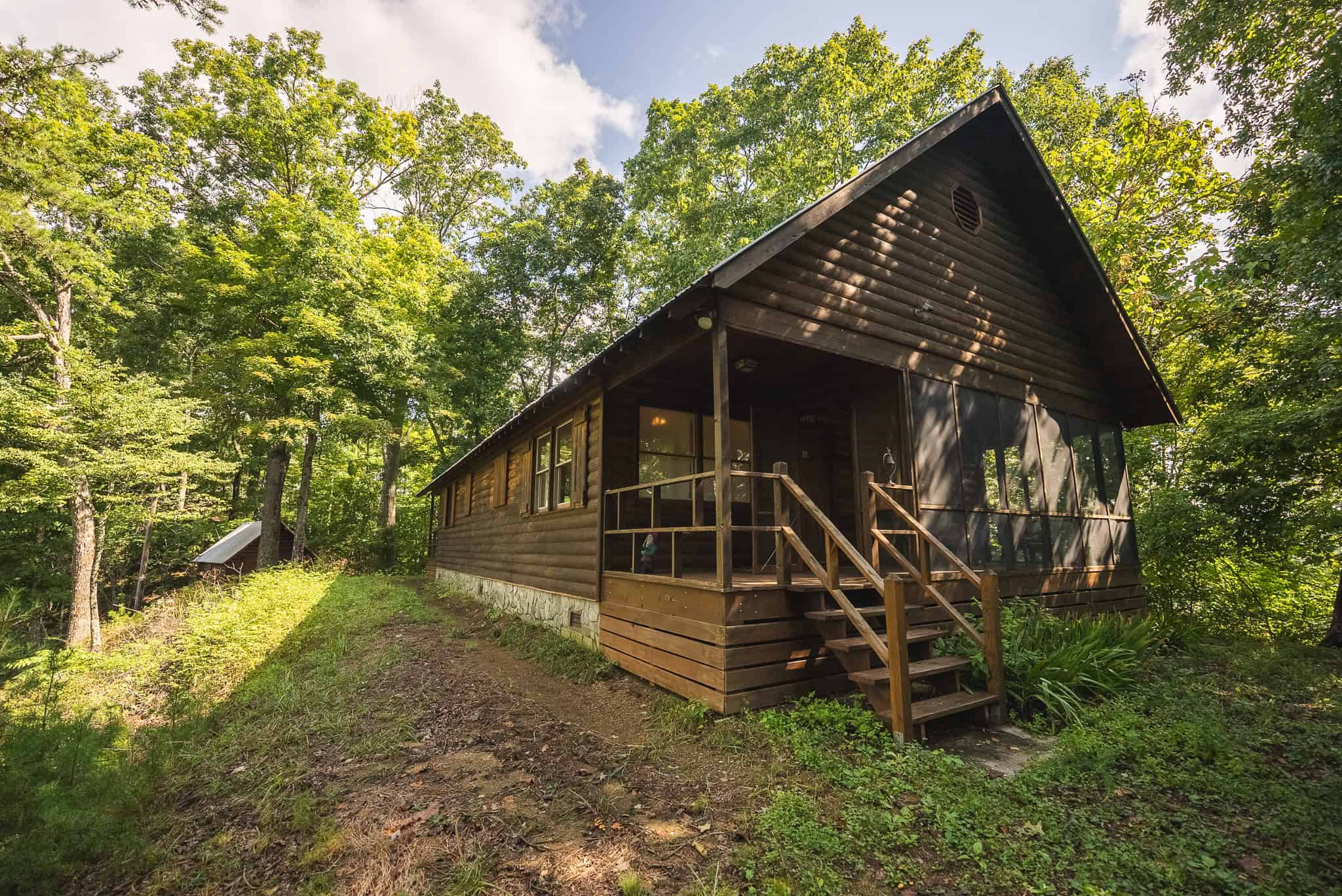 Private Retreat and Cabin for Sale in Scott Co