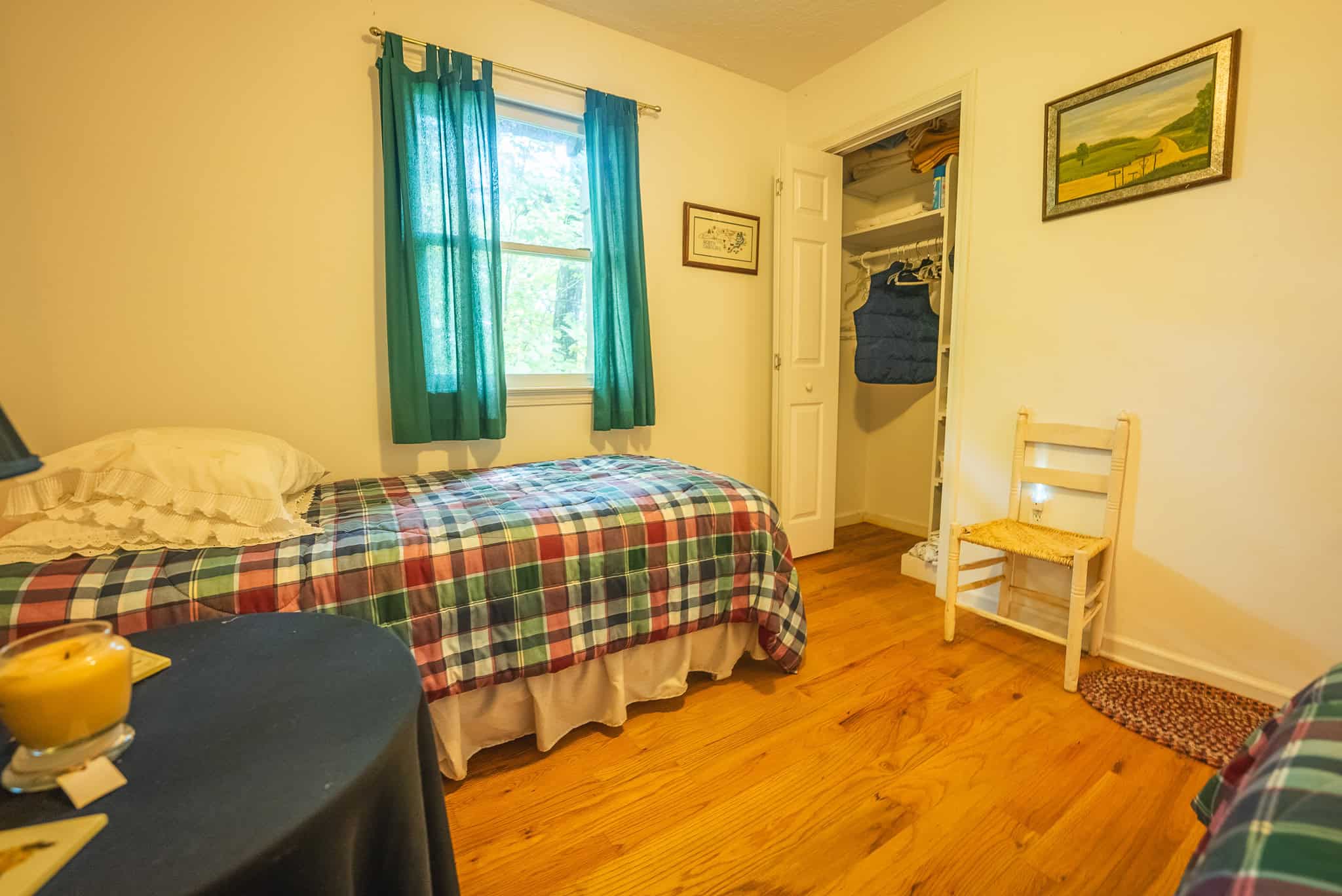 Private Retreat and Cabin for Sale in Scott Co