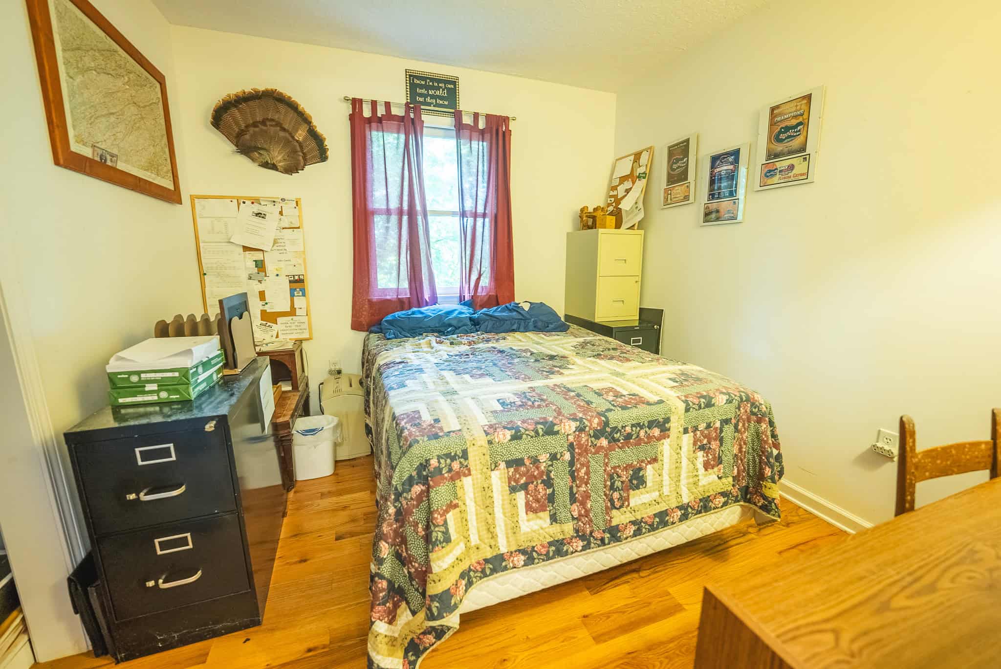 Private Retreat and Cabin for Sale in Scott Co