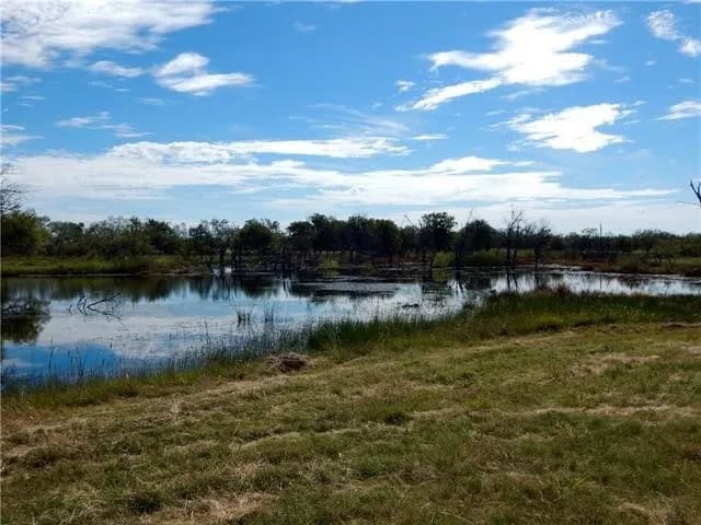 26 ac with Log Home in Jack County TX